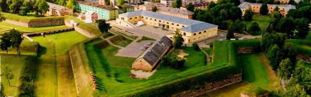 Visitar Daugavpils, Letônia &copy; / Internet