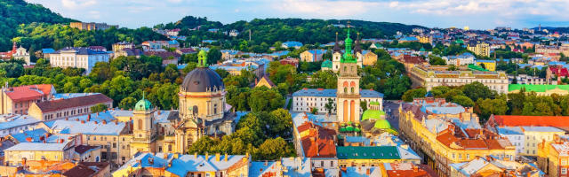 Vista de Lviv (detalhe), Ucrânia ocidental &copy; Internet