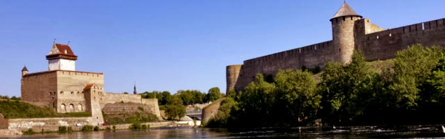 Visitar Narva, Estônia &copy; / Internet
